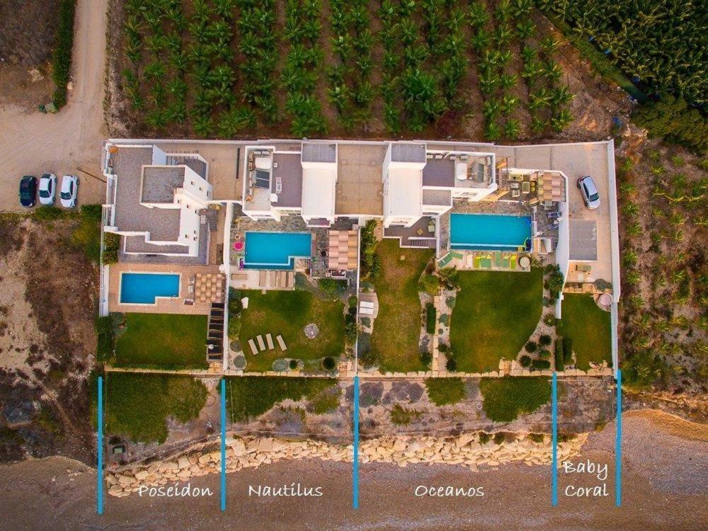 Blue Coral Beach Villas Three Exclusive Villas - Poseidon - Nautilus - Oceanos - And - Baby Coral Bungalow Coral Bay Exteriör bild