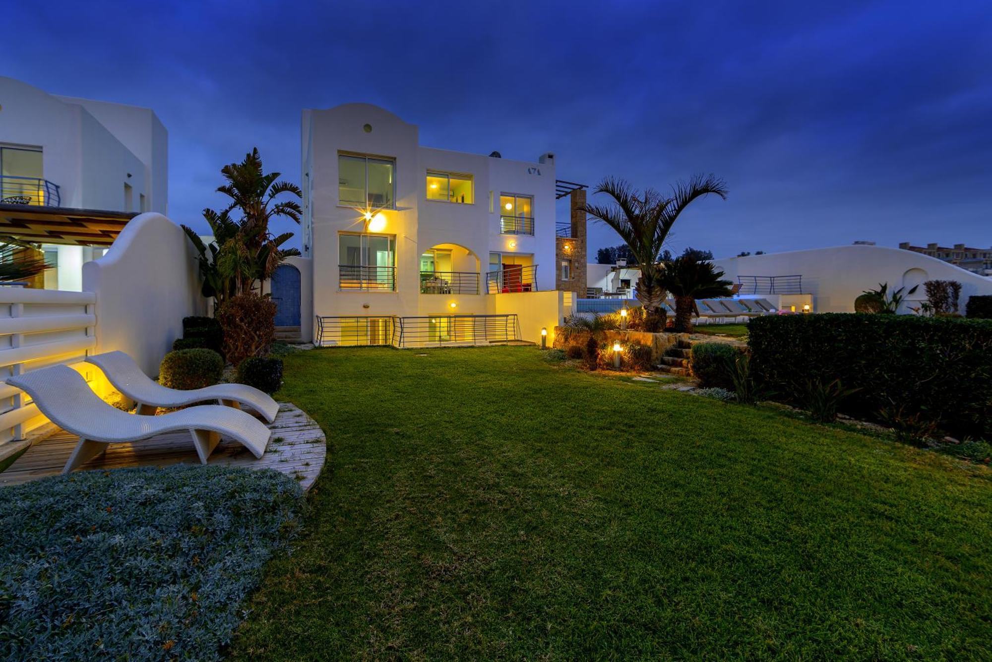 Blue Coral Beach Villas Three Exclusive Villas - Poseidon - Nautilus - Oceanos - And - Baby Coral Bungalow Coral Bay Exteriör bild