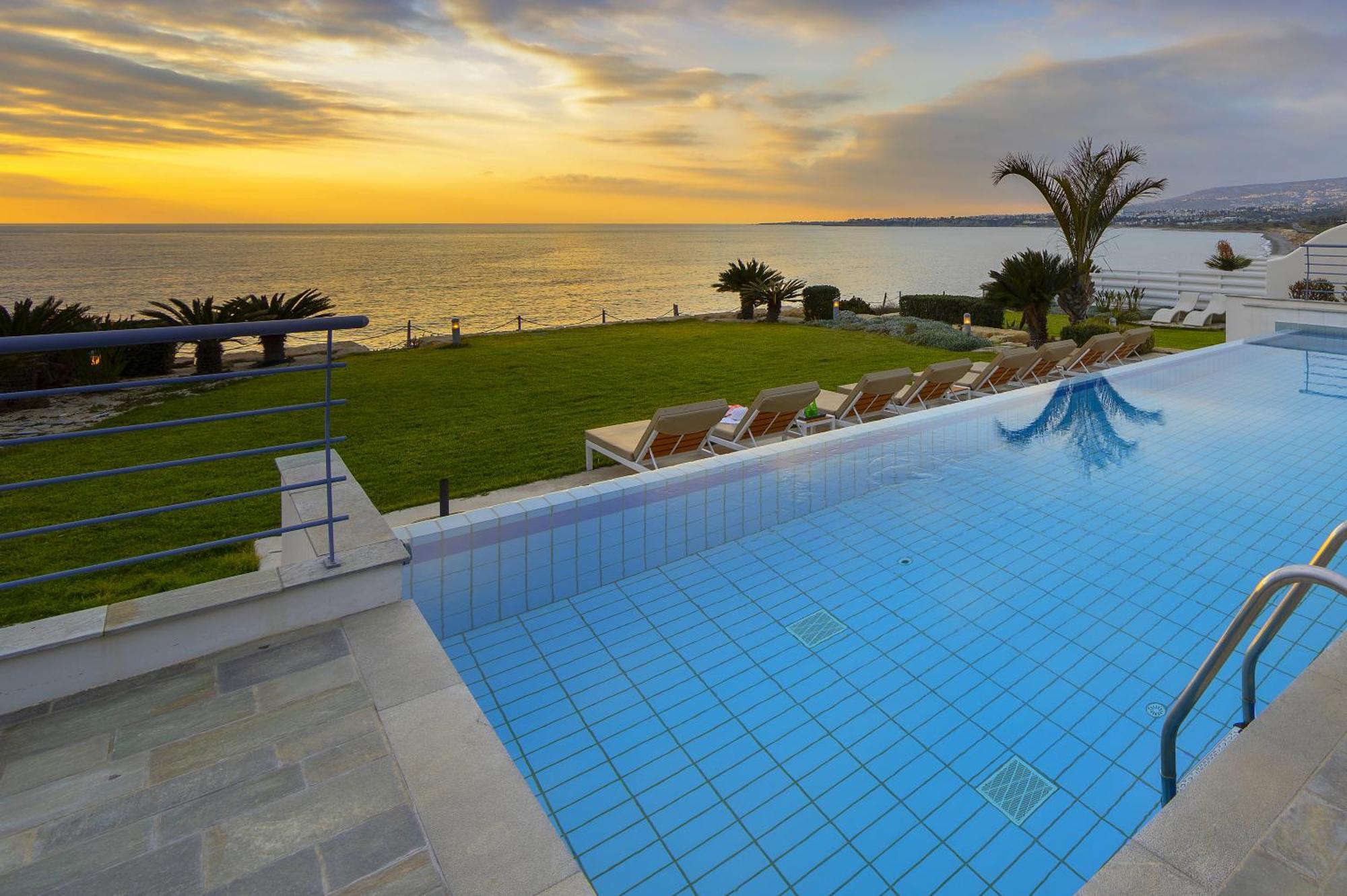 Blue Coral Beach Villas Three Exclusive Villas - Poseidon - Nautilus - Oceanos - And - Baby Coral Bungalow Coral Bay Exteriör bild